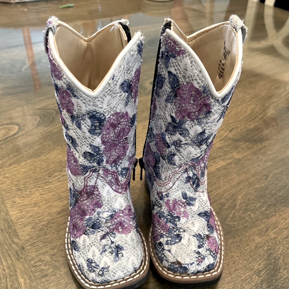 Old west toddler size 4 boots
